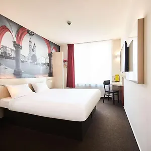 Hotel Centrum, Krakov